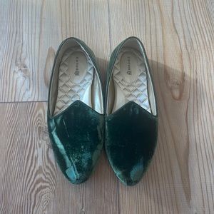 Birdies, The Heron Velvet Green Flats, Size 6 - runs small